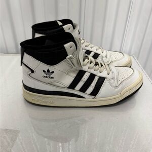 Adidas forum mid Black and White Shoes size 12 men’s